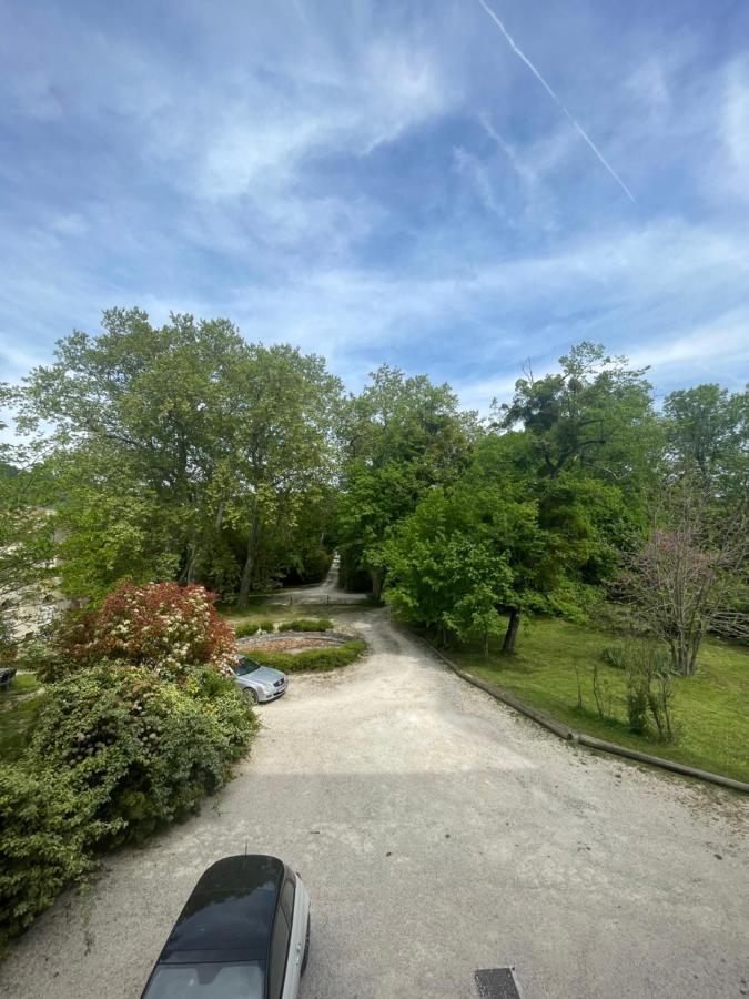 Le Chateau Emile Loubet - Appartement Entier La Bégude-de-Mazenc Esterno foto